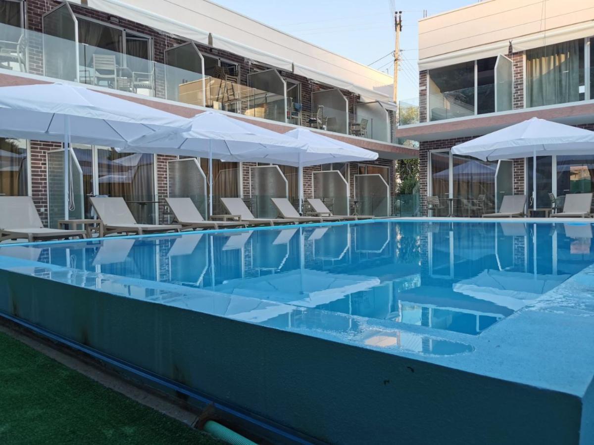 Hotel Capital Lux Nydri (Lefkada) Eksteriør billede