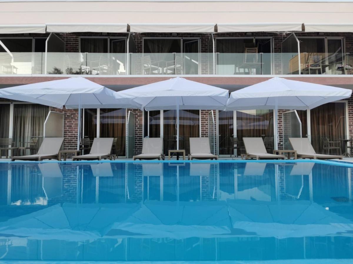 Hotel Capital Lux Nydri (Lefkada) Eksteriør billede